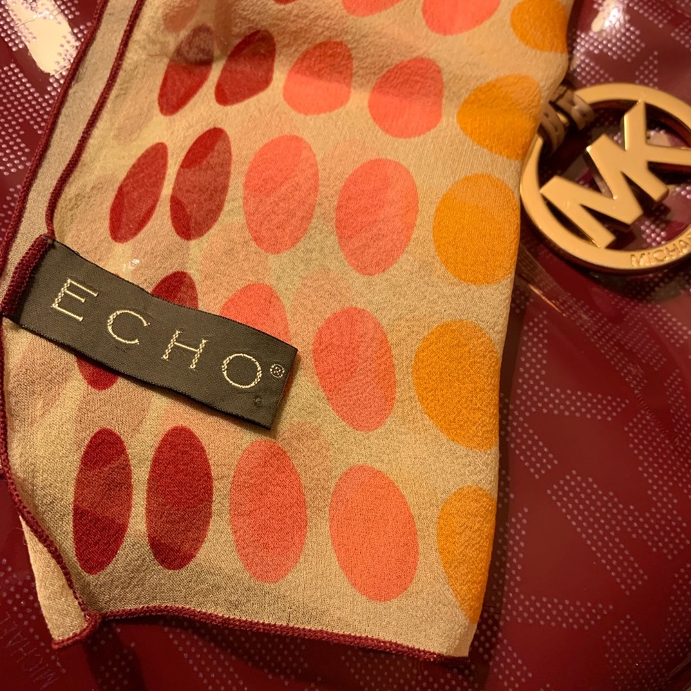 Vintage ECHO NECK SCARF